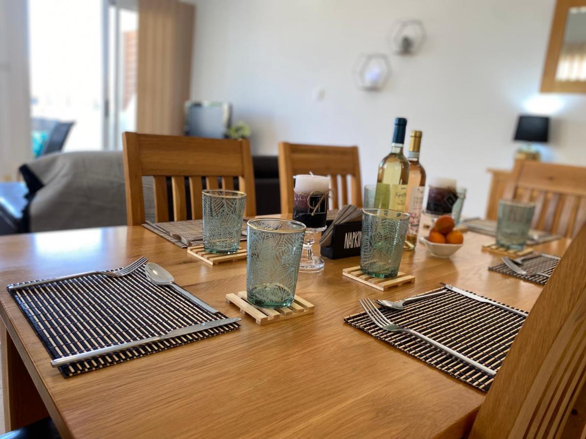 Beautiful 2 Bed Apartment In Peyia Valley, Paphos Экстерьер фото