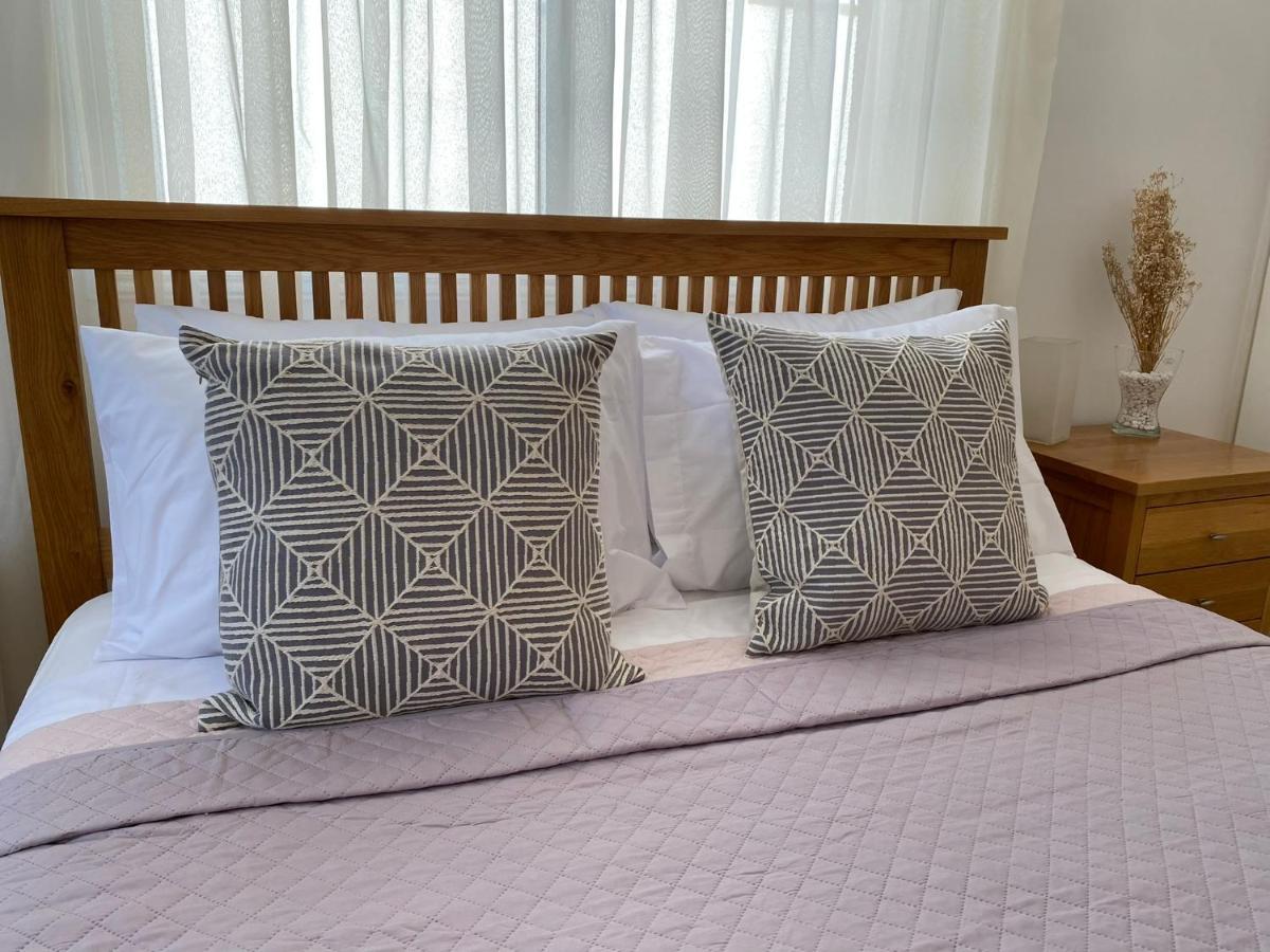 Beautiful 2 Bed Apartment In Peyia Valley, Paphos Экстерьер фото