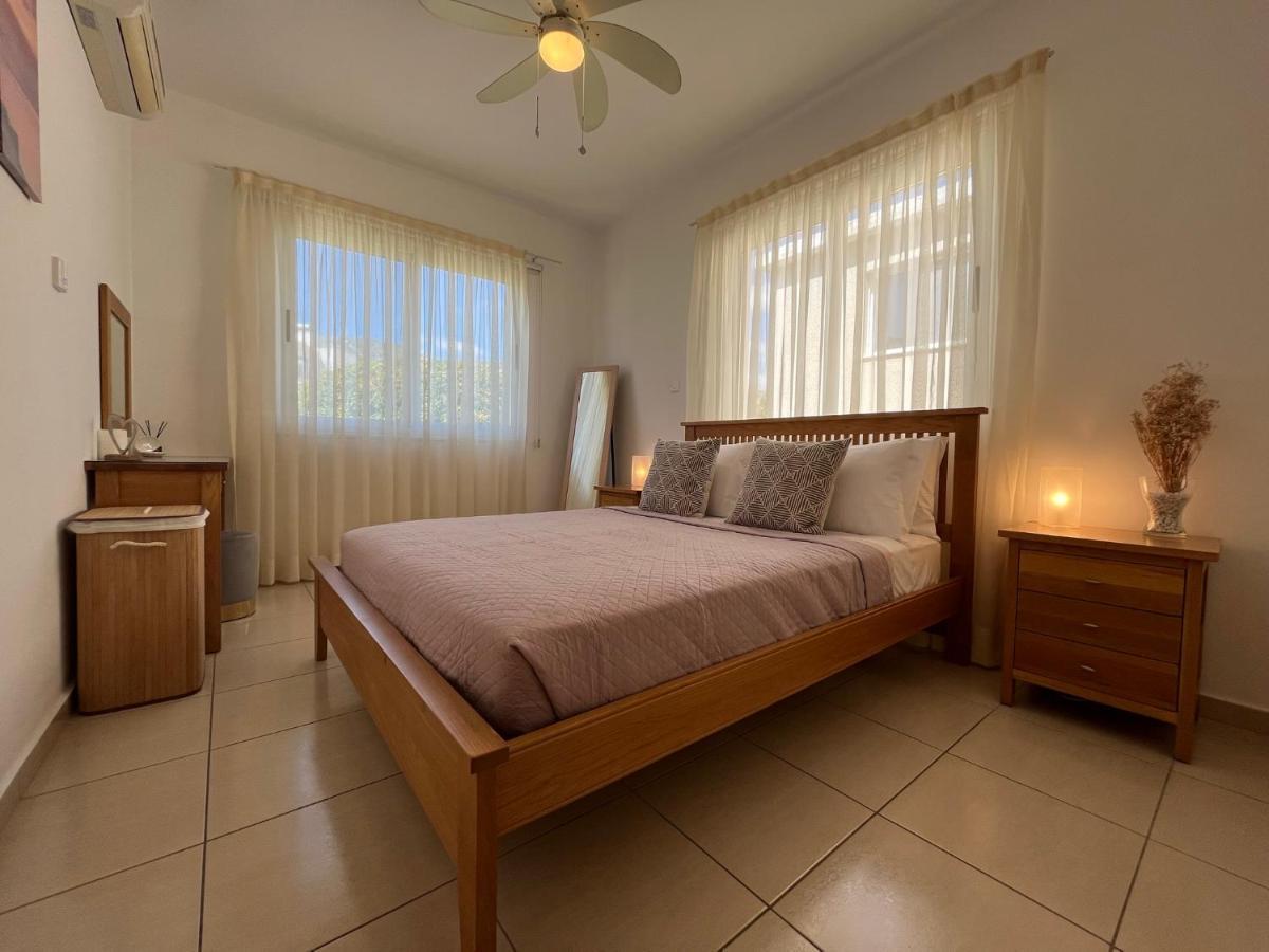 Beautiful 2 Bed Apartment In Peyia Valley, Paphos Экстерьер фото