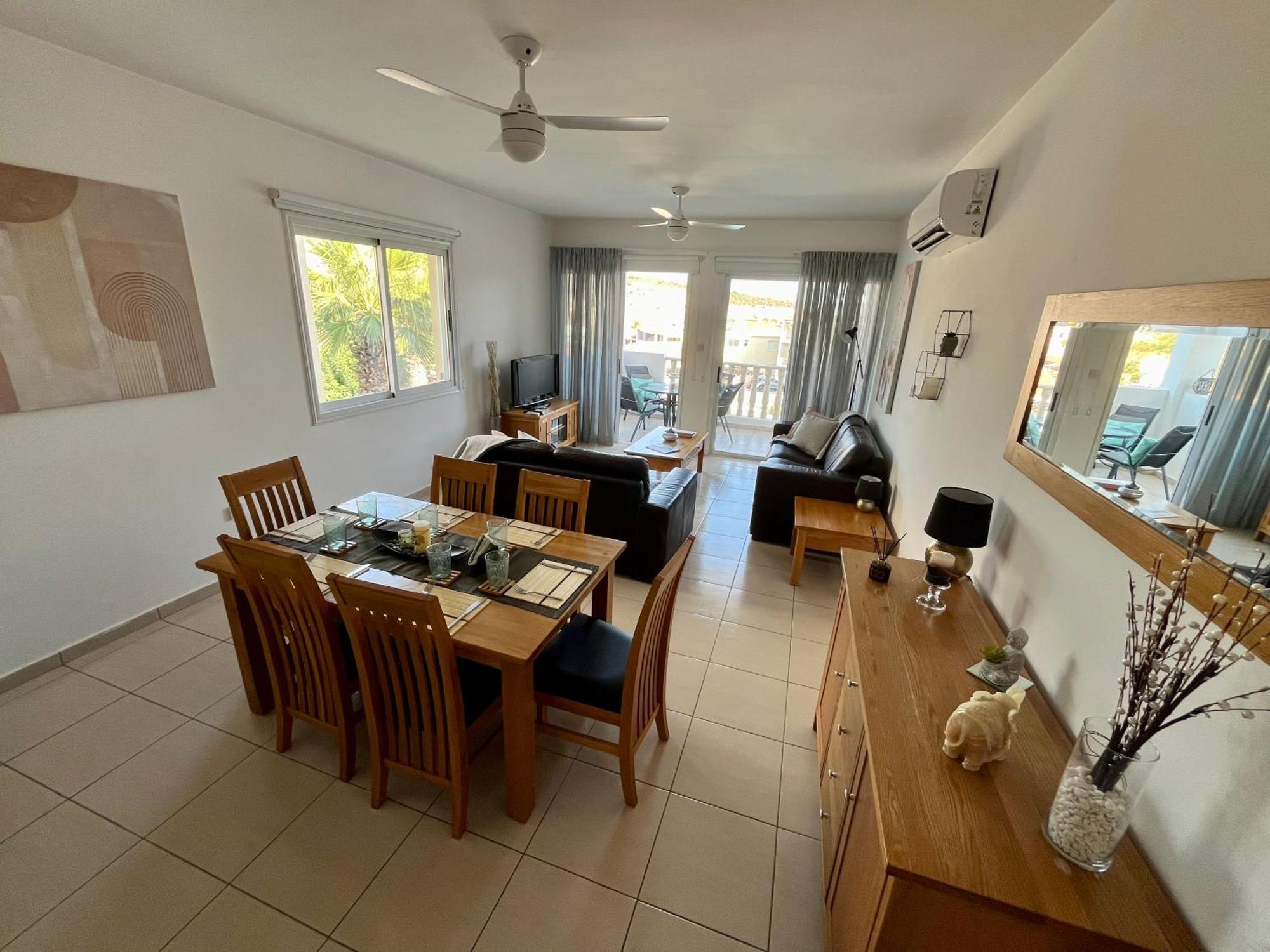 Beautiful 2 Bed Apartment In Peyia Valley, Paphos Экстерьер фото